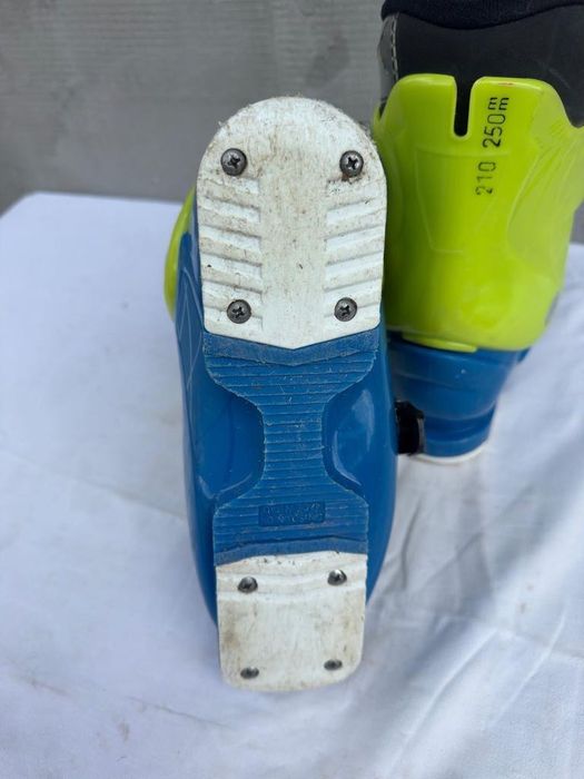 Clapari ski schi Dalbello CX 2 marime EUR:34 Mondo:21.0 Flex:25 last:Junior
