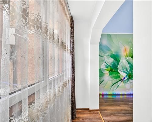Apartament de vanzare 2 camere Codrul Cosminului