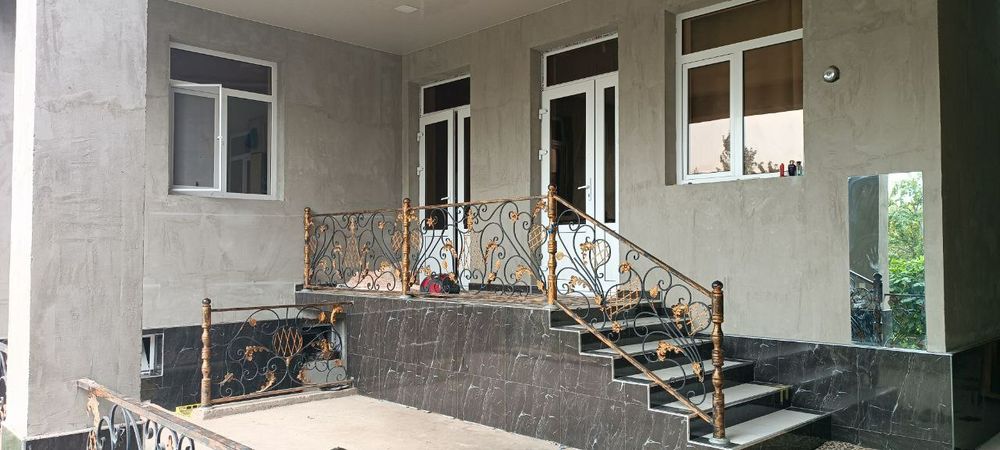 Продается дом в Кибрайском районе. Кибрай туманида уй сотилади.
