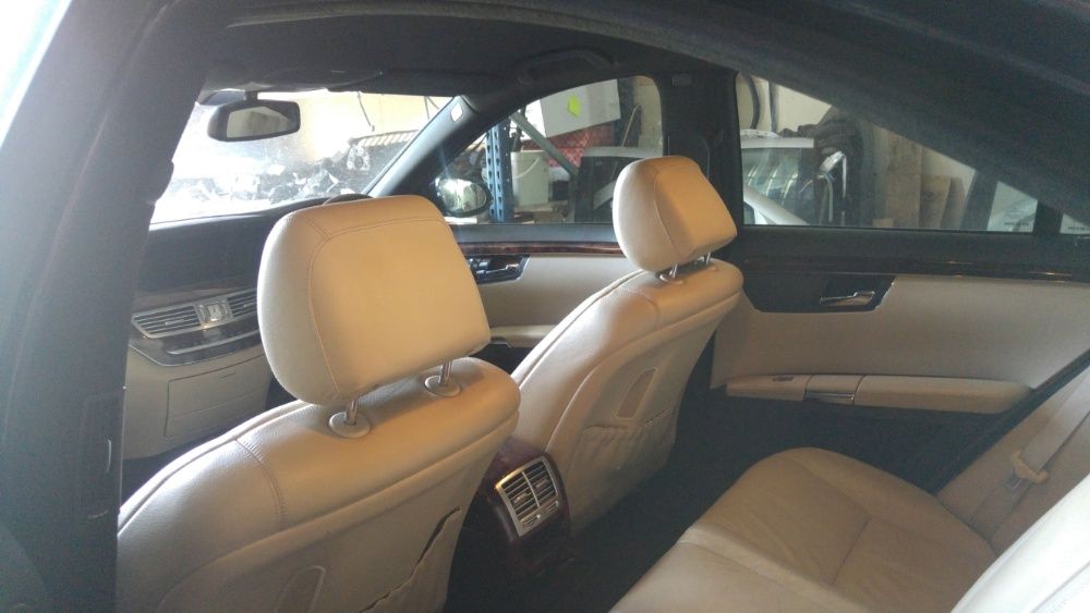 Части за мерцедес с350 mercedes w221 s350