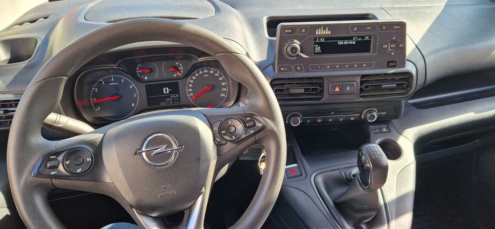 opel combo  2020