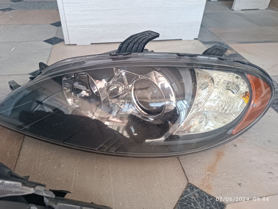 Ozgina urilgan chap tarafi butun ung tarafiga shikas yetgan