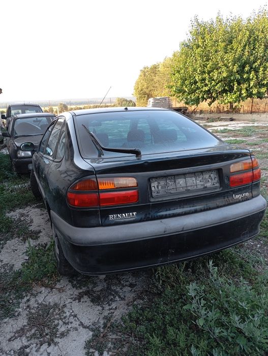 Renault Laguna 1 1.6 16V 107 - НА ЧАСТИ