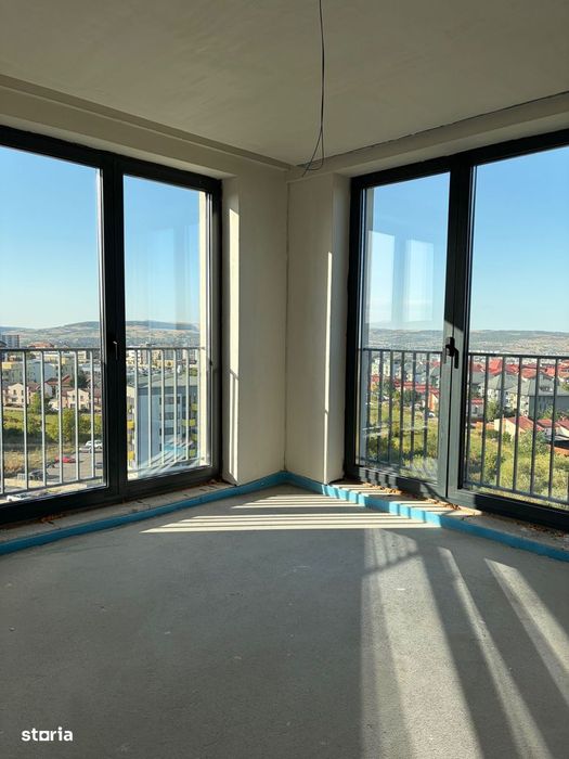 Penthouse pe 2 niveluri |3 camere | 3 băi | parcari| M. Romanul