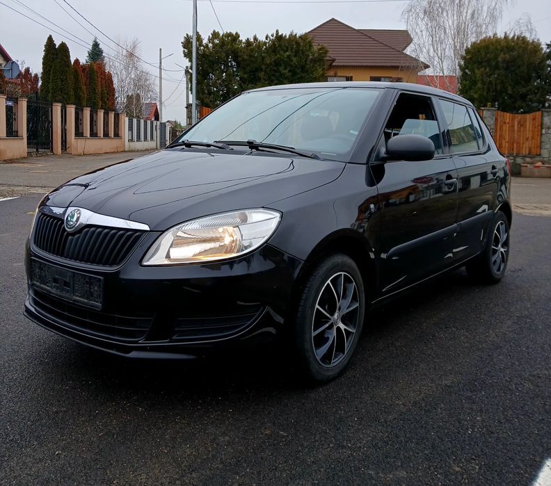 Skoda Fabia Euro 5_ 2011