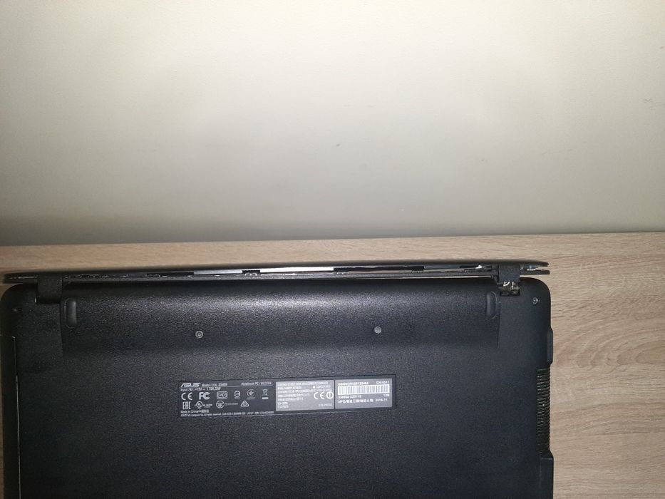 Asus X540S ноутбук