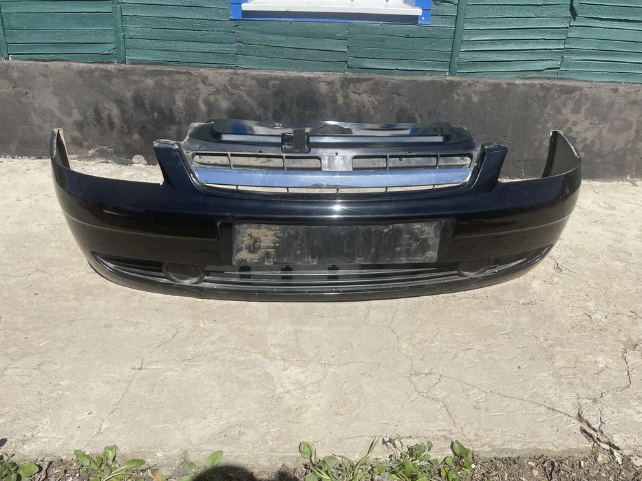 Бампер от приоры 1