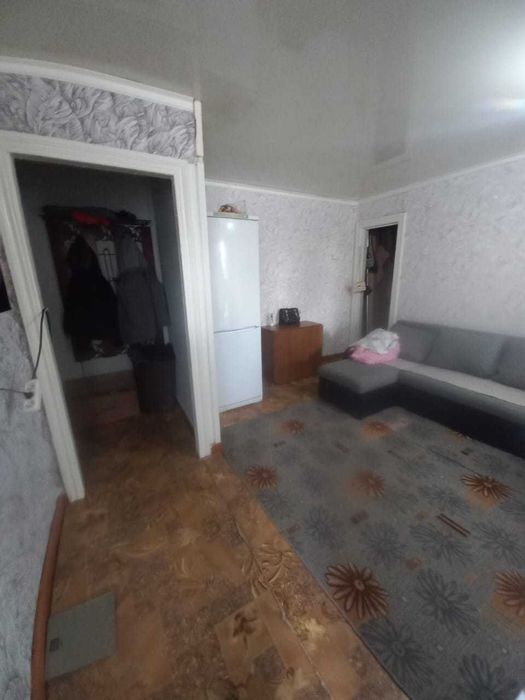 Продам 2 комн квартиру в кирпичном доме