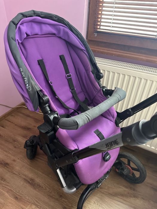 Бебешка количка Jane