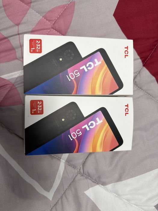 Telefon TCL501 nou