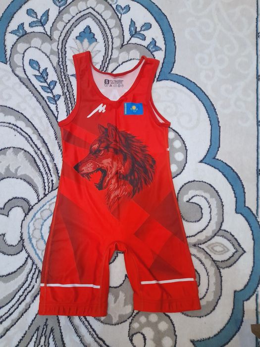 Нательник для борьбы