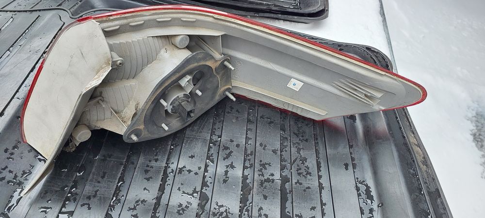 Фонари Камри 40 в оригинале