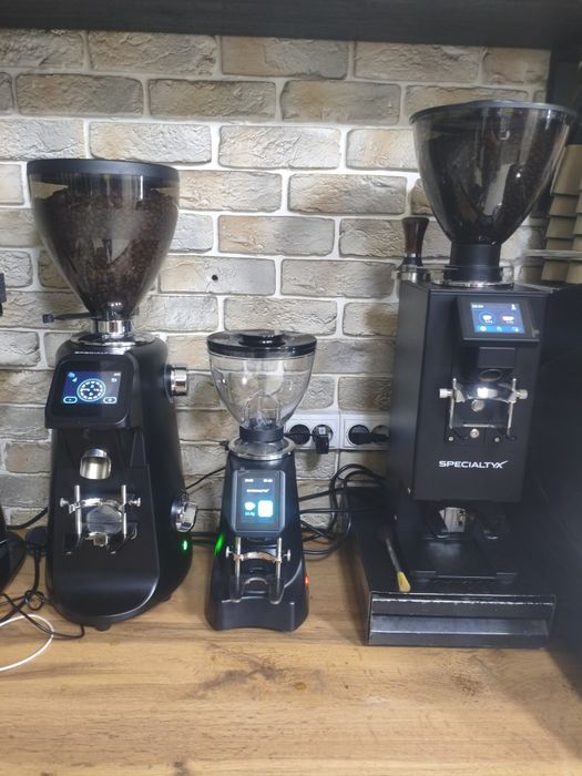 Кофемолка SpecialtyX F64 mini GBW scale с весами.