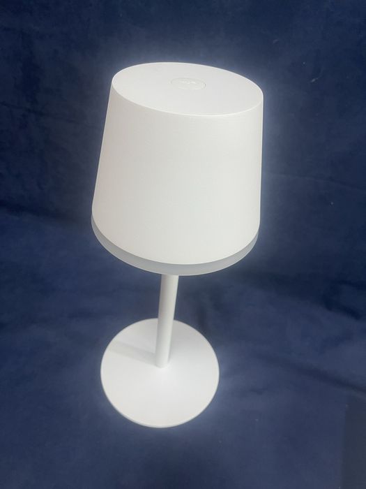 Смарт настолна лампа LED Philips Hue