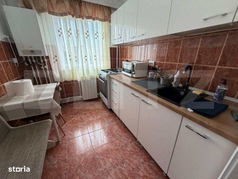 Apartament cu 2 camere, 55 mp utili, zona Cetate