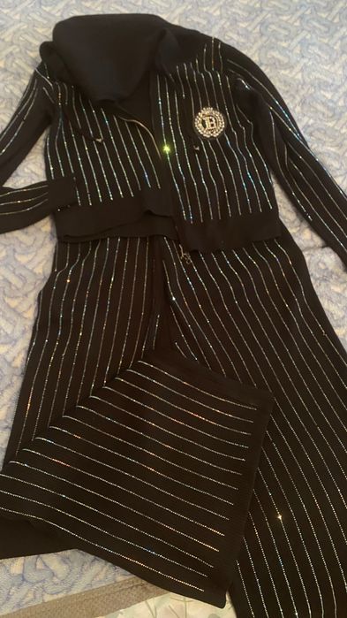 Разгрузка костюм и обувь