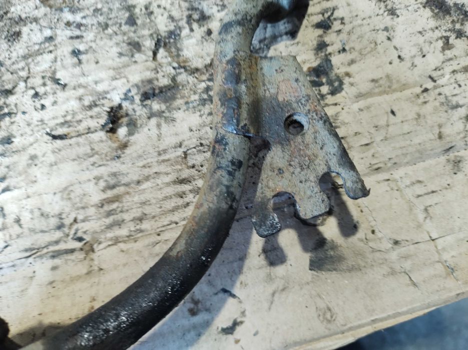 Крив Носач Преден Ляв Mercedes W211 E class Tmodel 4matic 320CDI