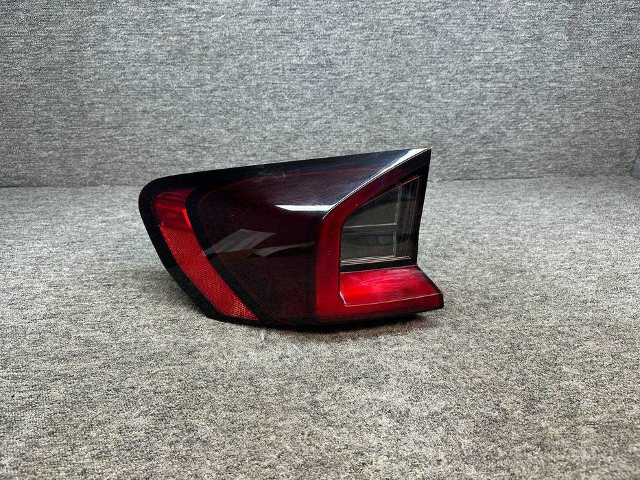 Stop aripa stanga BMW X1 U11