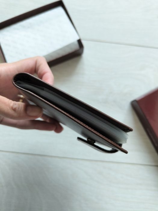 PETEK - картодържател,визитник с отделение за банкноти