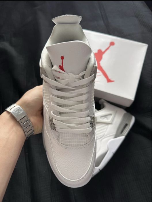 Jordan 4 Retro White Oreo