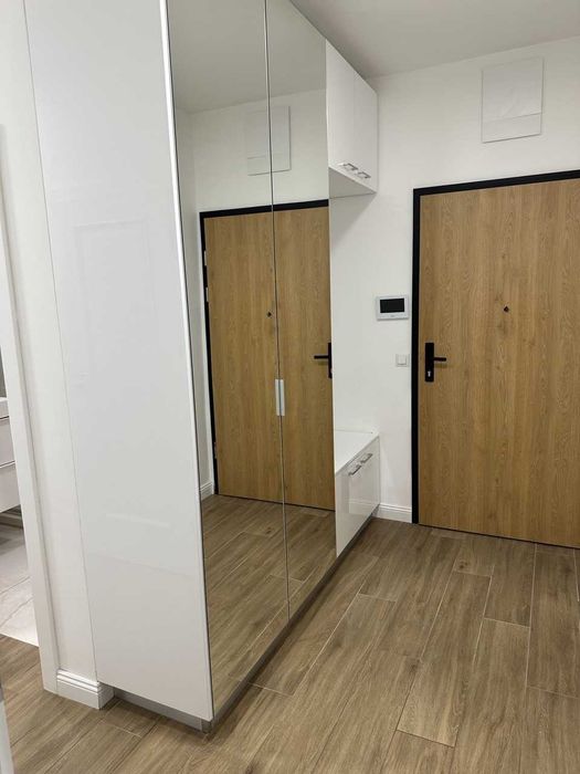 Дава се под наем Тристаен апартамент в София, Витоша - 100 кв.м за 1000 € - Снимка #5