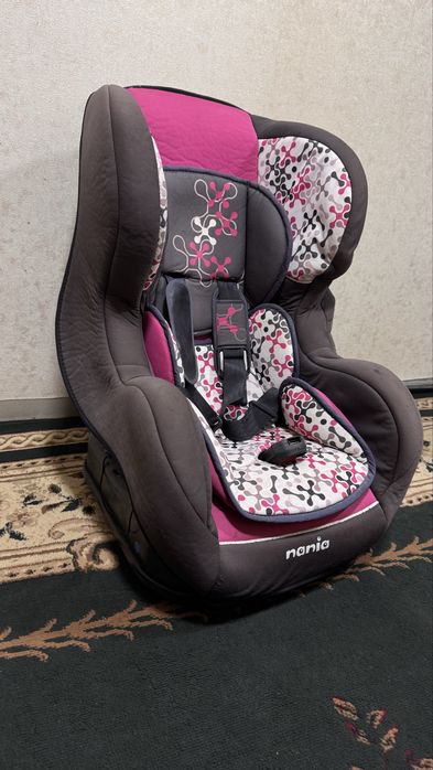 Детское сидение для машины