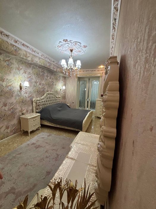 Мирабадский район