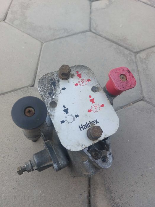 Кран прицепа Haldex  WABCO.