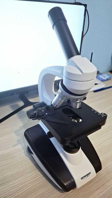 Microscop nemtesc Omegon cu obiectiv 1000x cu imersie in ulei