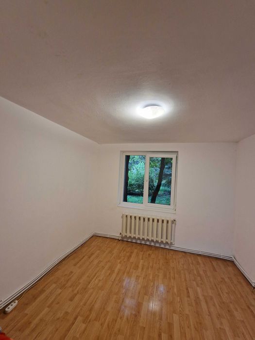 Apartament 2 Camere–Complet Renovat Preț:85.000 Euro (ușor negociabil)