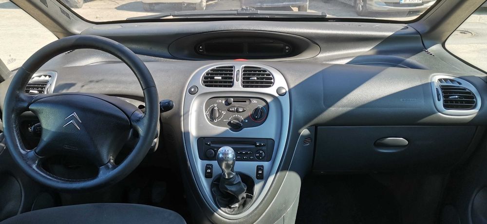 Автомобил Citroen Xsara Picassso