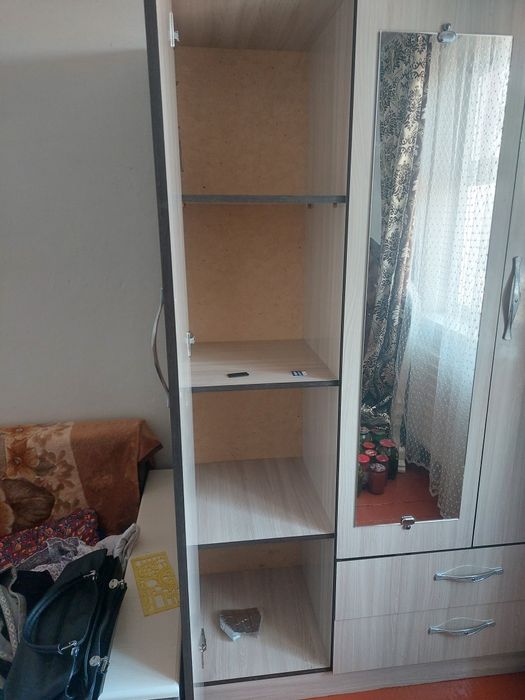 Продам шифонер бу