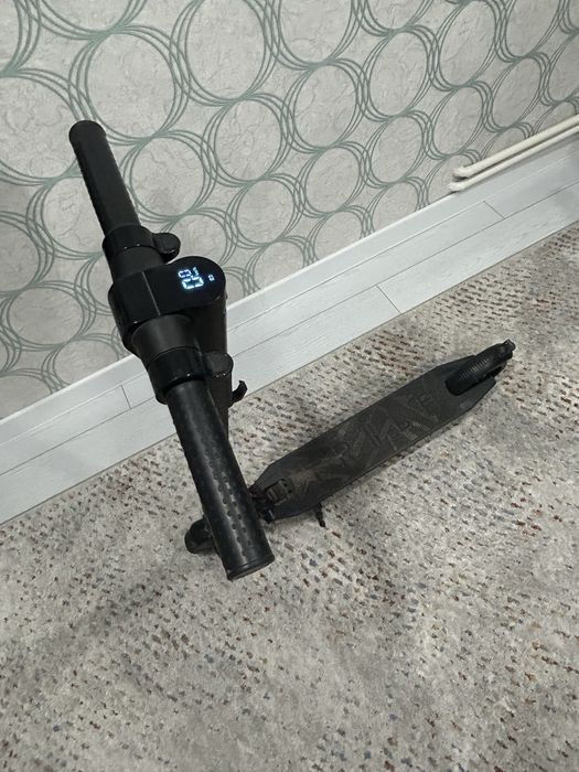 Электросамокат  Tribe