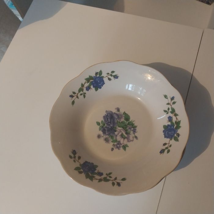 Продаю пасуду бу