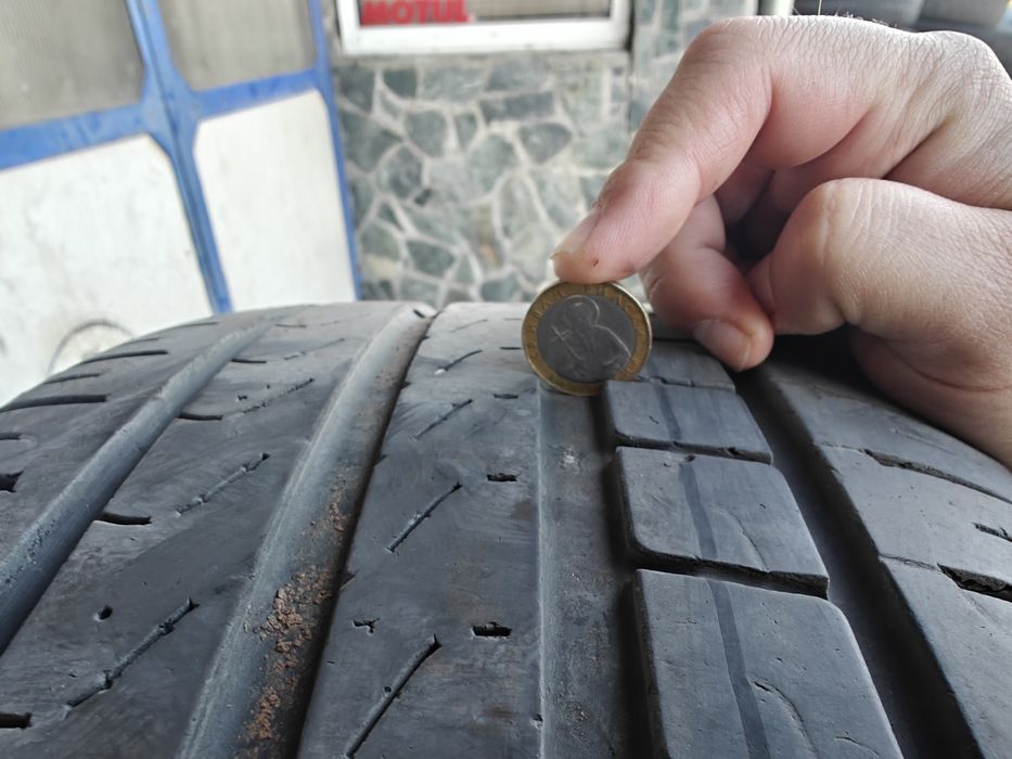 Pirelli Cinturato P7 235/45/18 dot 2020