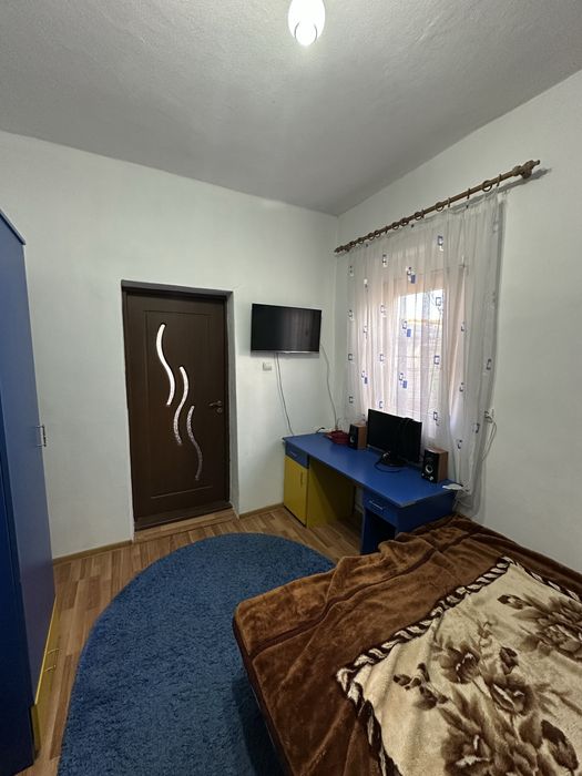 Casă de vânzare în Curtici.