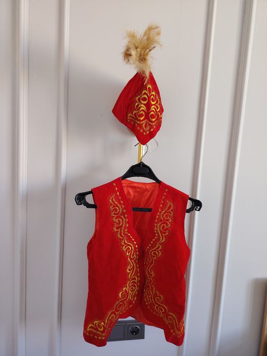 Қыздарға ұлттық киымдер