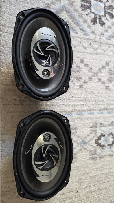 Boxe Pioneer coaxiale pe 3 cai