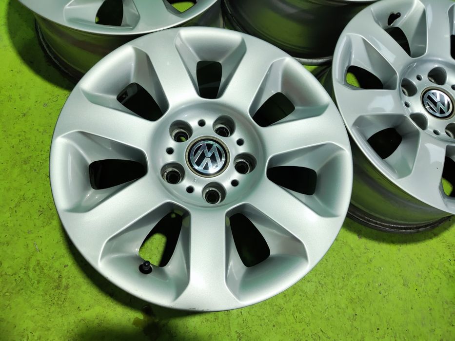 16 5x120 Vw Transporter t5 t6 лети джанти 5х120 т5