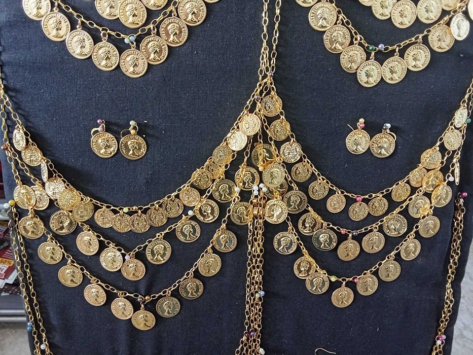 Комплект колие- пендари с обеци