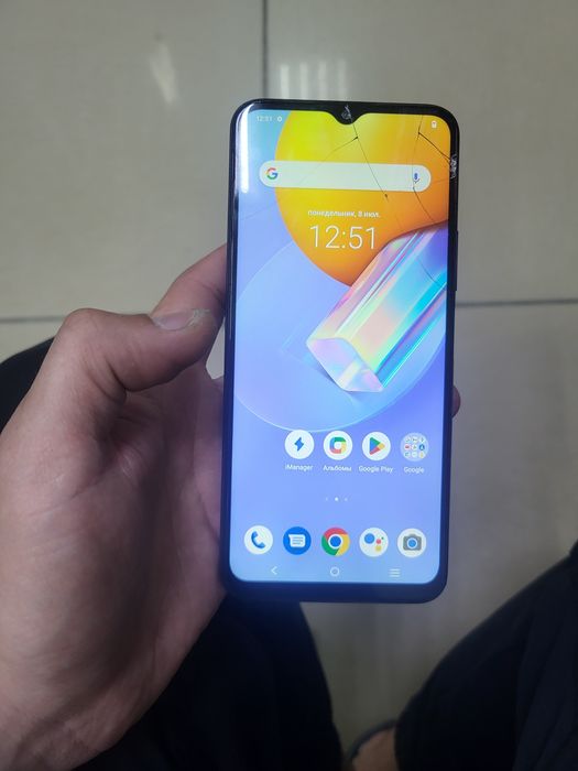 Телефон виво у31 продам