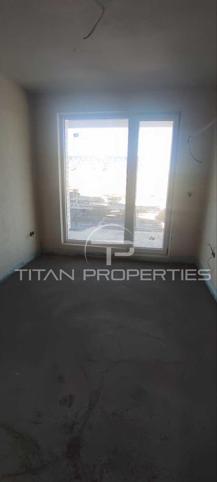 Продава се Тристаен апартамент в Пловдив, Христо Смирненски - 147 кв.м за 1000 €/кв.м - Снимка #3