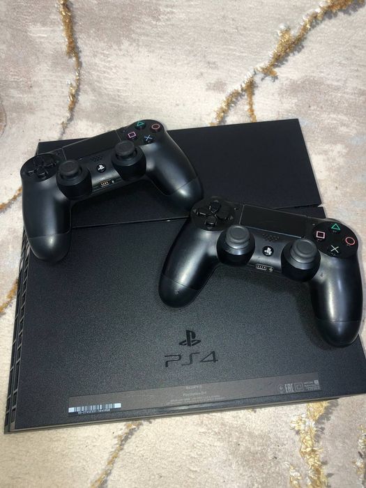 Ps4 1Tb xolat a'lo