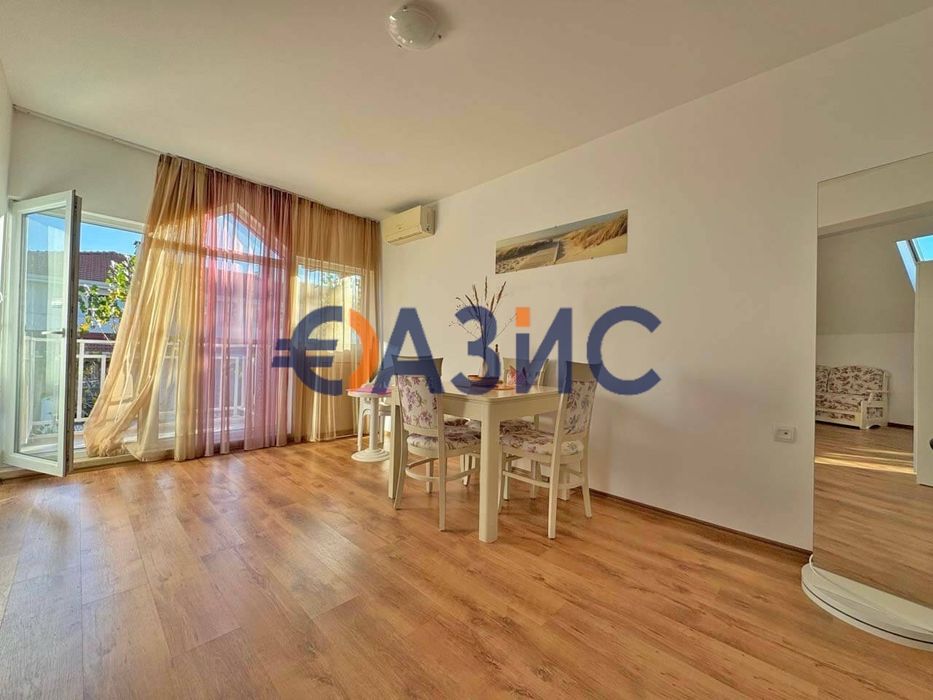 Продава се Двустаен апартамент в к.к. Слънчев бряг - 57 кв.м за 1167 €/кв.м - Снимка #4