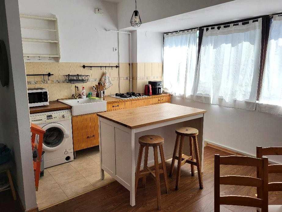 Apartament 2 camere de inchiriat bloc 2010-metrou Aparatorii Patriei