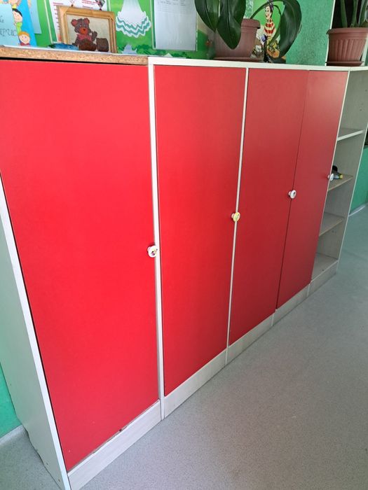 Продам детские шкафы