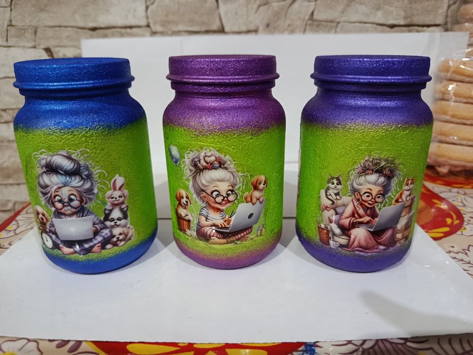 Borcanele decorative