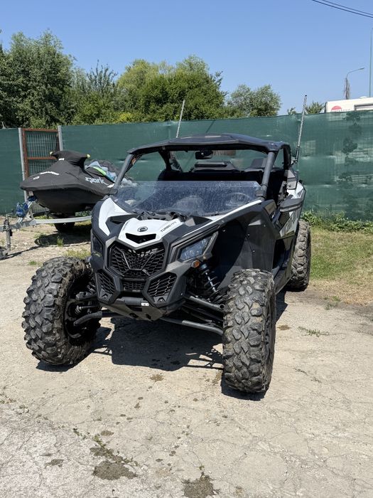 Can-Am Maverick X3 Turbo RR 195 CP | 2023 | 4.099 km | Înmatriculat | Stare impecabilă