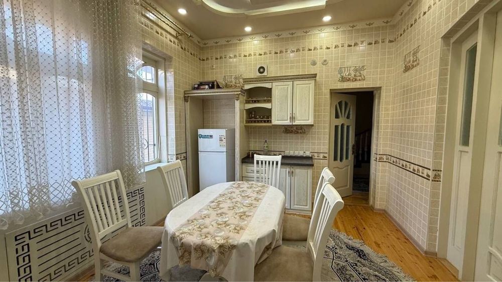 Аренда Шикарного Дома / Нукусская ,Бобура / 6 соток