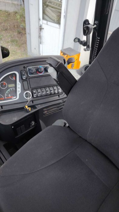 Buldoexcavator JCB 3CX